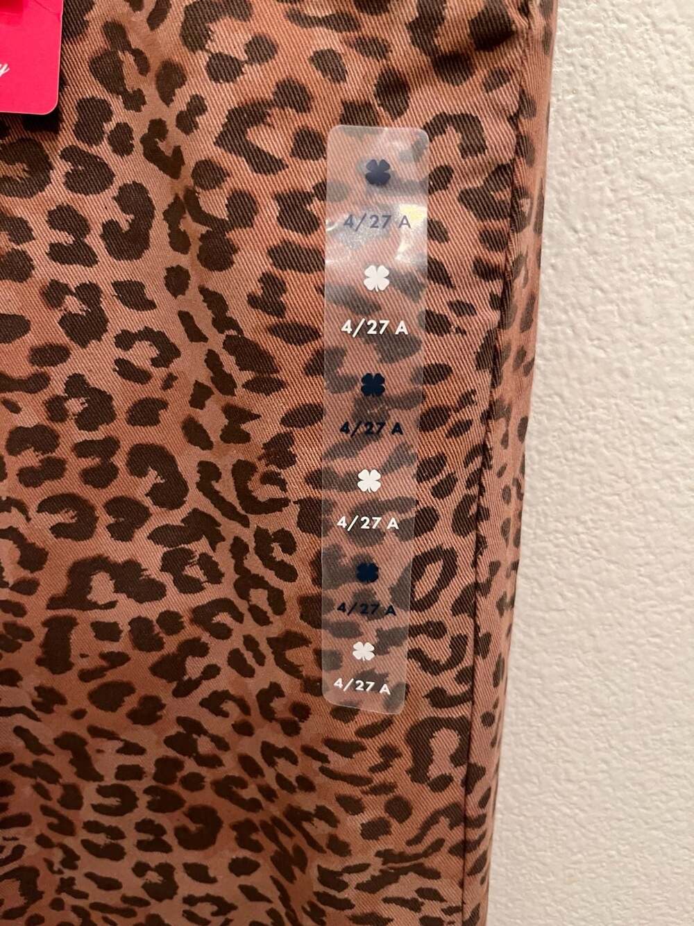 Lucky Brand The Baggy Leopard Print Jeans - Picture 2 of 10